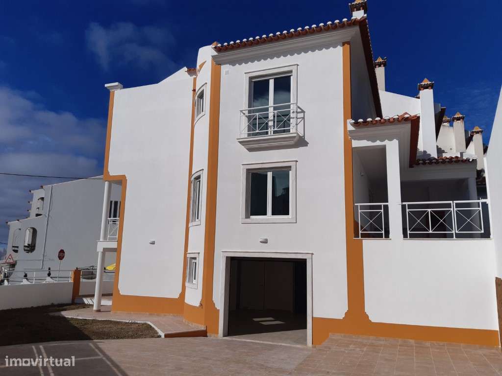 Moradia V3+1 c/vista mar na Ericeira-40