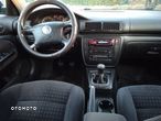 Volkswagen Passat 2.0 Comfortline - 5