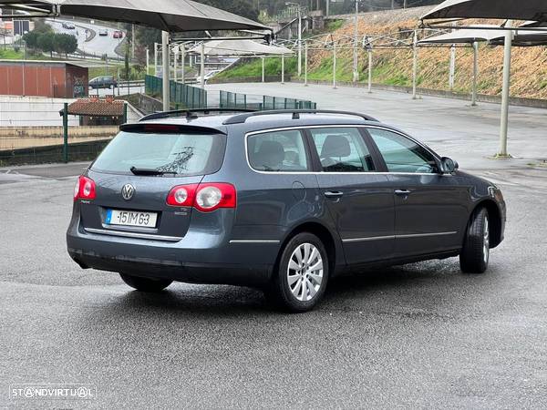 VW Passat Variant 1.6 TDI Confortline BlueMotion - 4