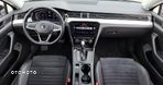 Volkswagen Passat 2.0 TDI Elegance DSG - 10