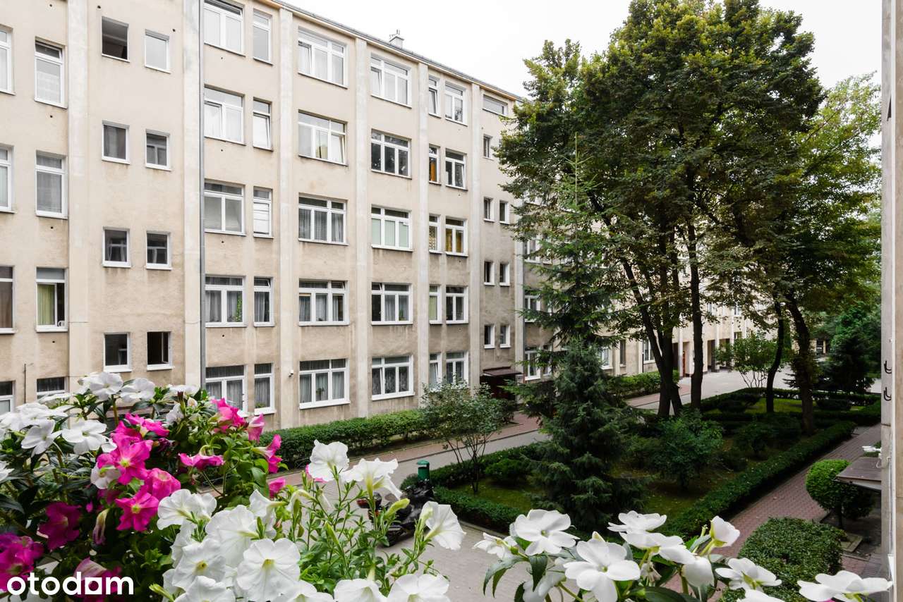 Okazja! Cicha i jasna kawalerka z balkonem!-11