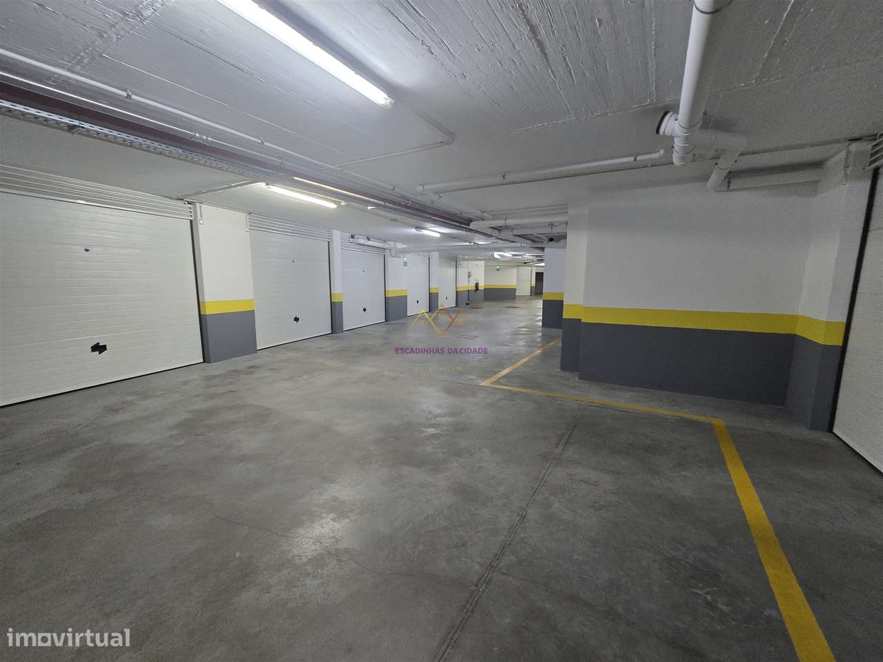 T4 com Piscina em Alverca-40