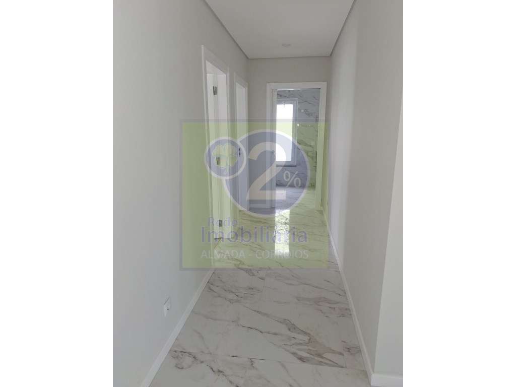 Moradia V5!Nova! Piscina-13