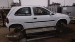 Opel Corsa B 1.2 de 1996 para peças - 2