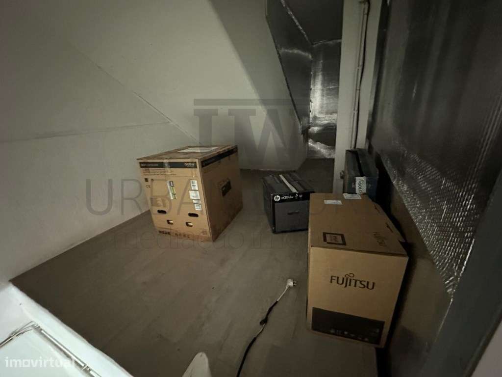 Armazém Industrial, Venda do Pinheiro, Mafra, 570 m2-10