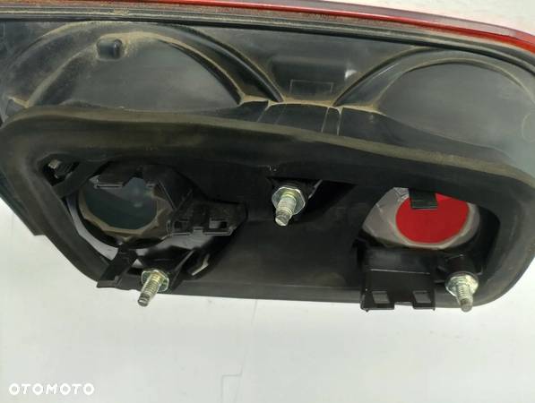 FIAT CROMA II KOMBI 05-08 LAMPA LEWY TYŁ W KLAPĘ - 2