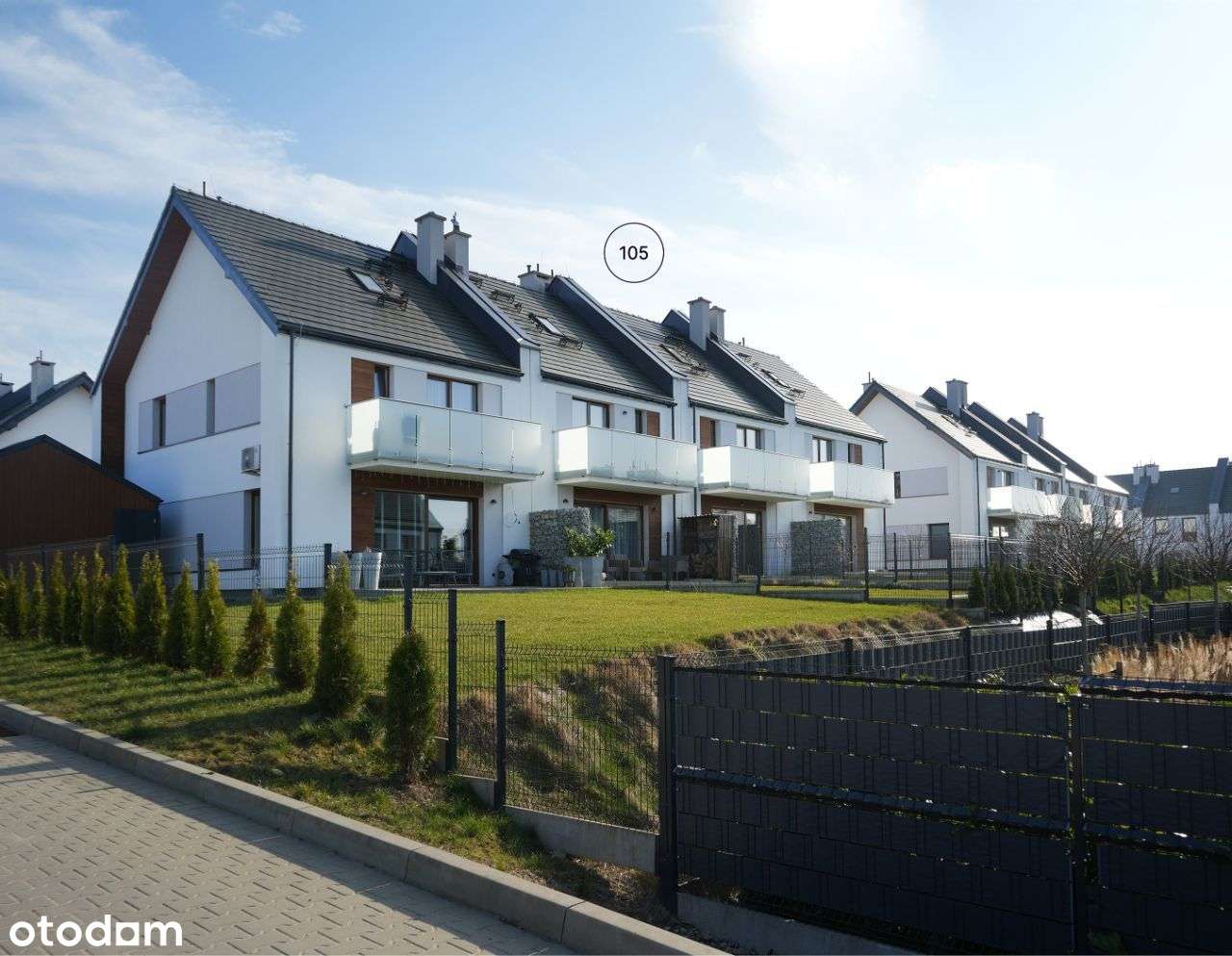 Słoneczne Wzgórze - Dom gotowy do zamieszkania 105-0