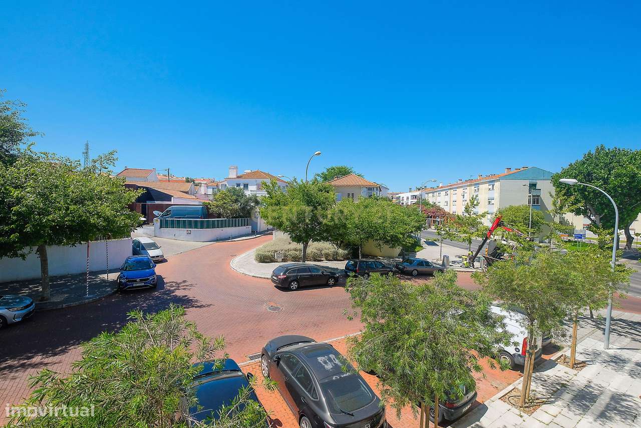 Apartamento T3 de Excelência em Porto Salvo, Oeiras-35
