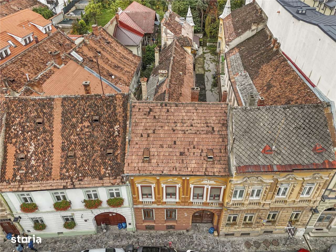 COMISION 0% | 3 camere | Centrul Istoric | Curte comuna si Beci-12