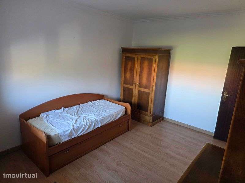 Aluga se T3 mobilado em Maia - Grande imagem: 4/11