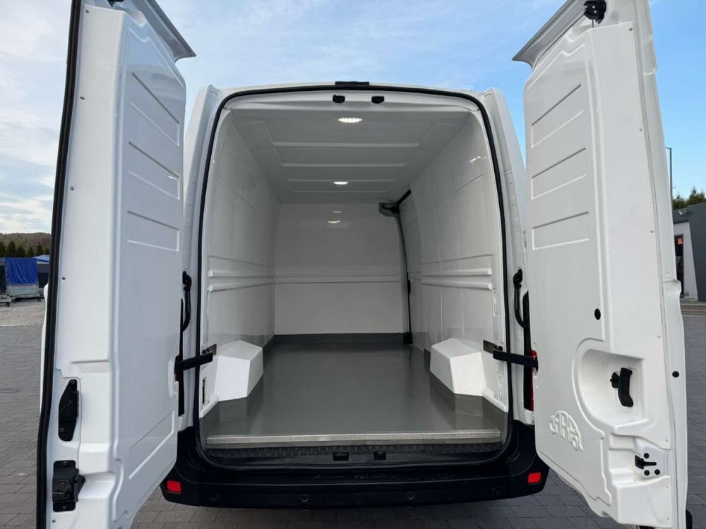 Opel Movano 2020