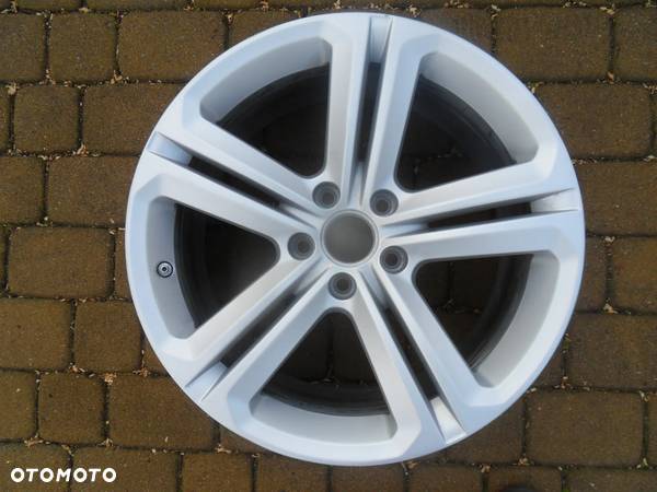 Felga 18'' 5x112 VW 1K8601025R 8x18 ET41 - 2