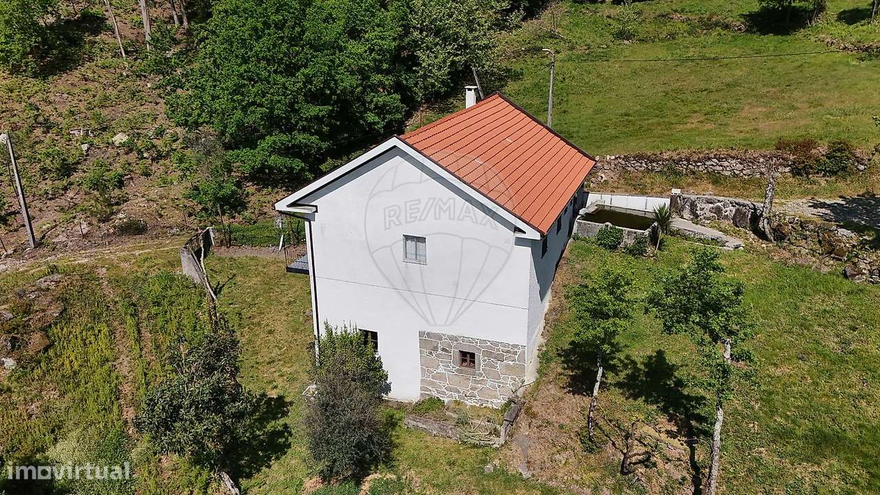 Moradia T4 para venda - Grande imagem: 2/15