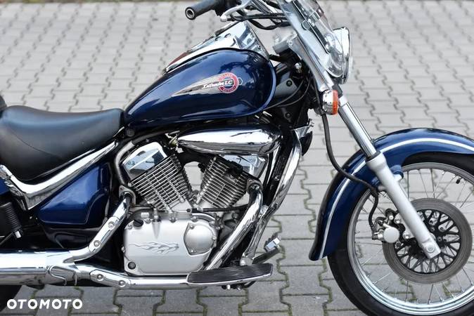 Suzuki Intruder - 6