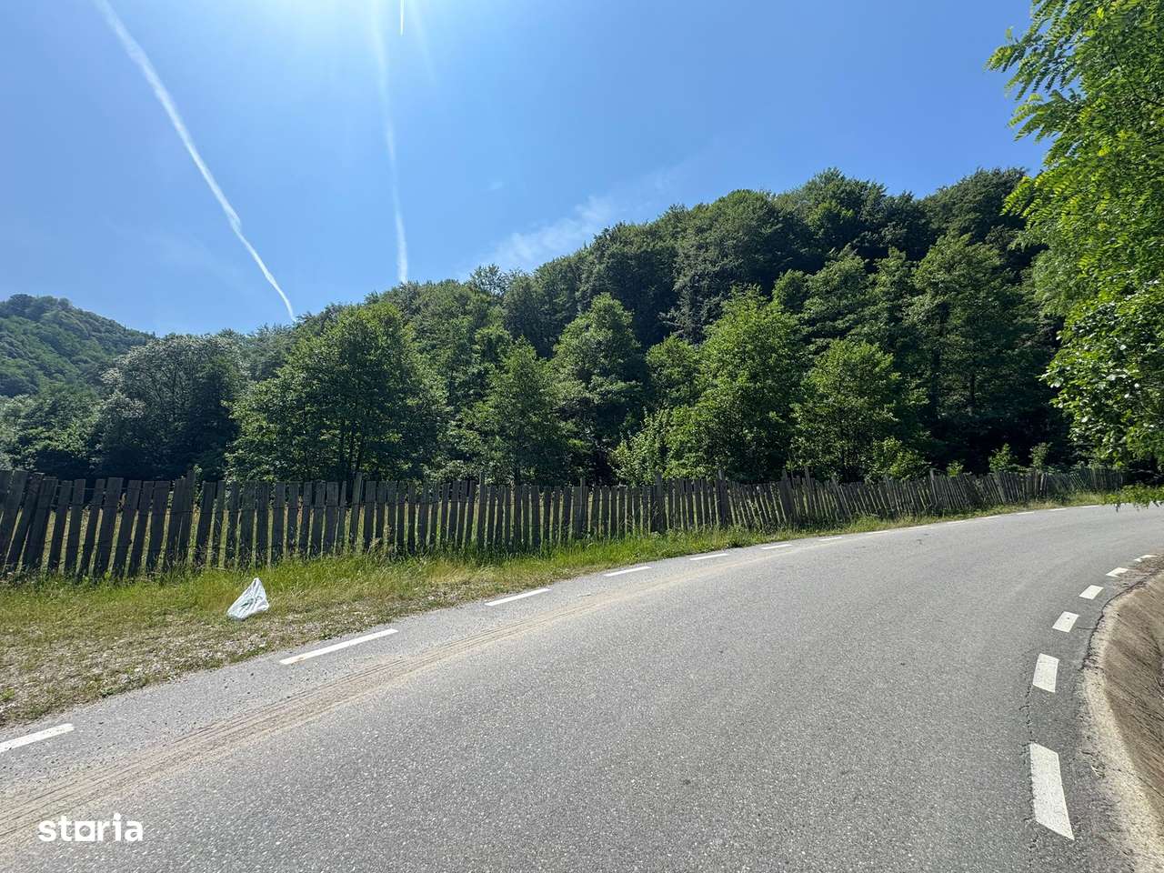 Teren de vânzare – Brezoi, cu deschidere la DN7A și Aleea Carmen Silva - Imagine principală: 4/4