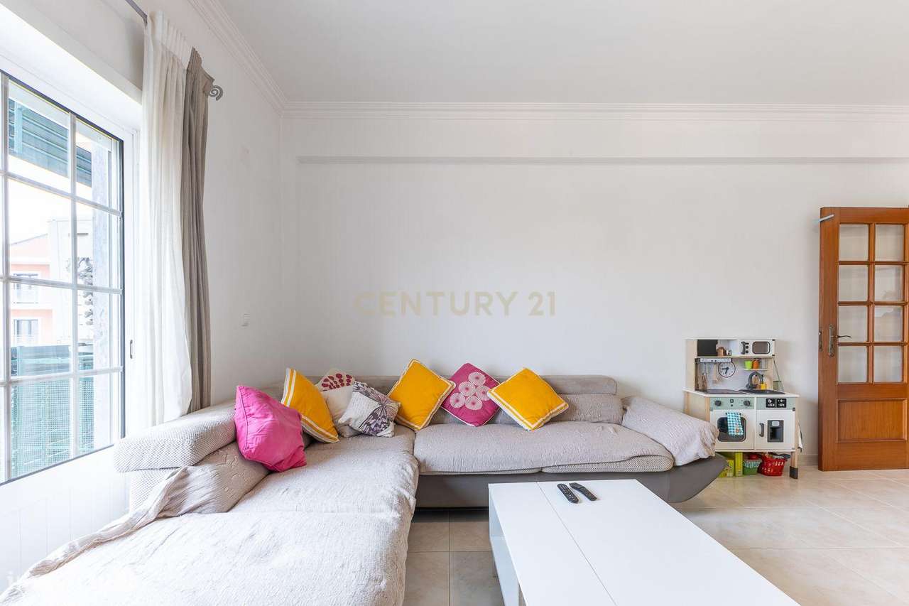 T2 no Pinhal Novo | Conforto, luz e uma localização prática - Grande imagem: 4/25