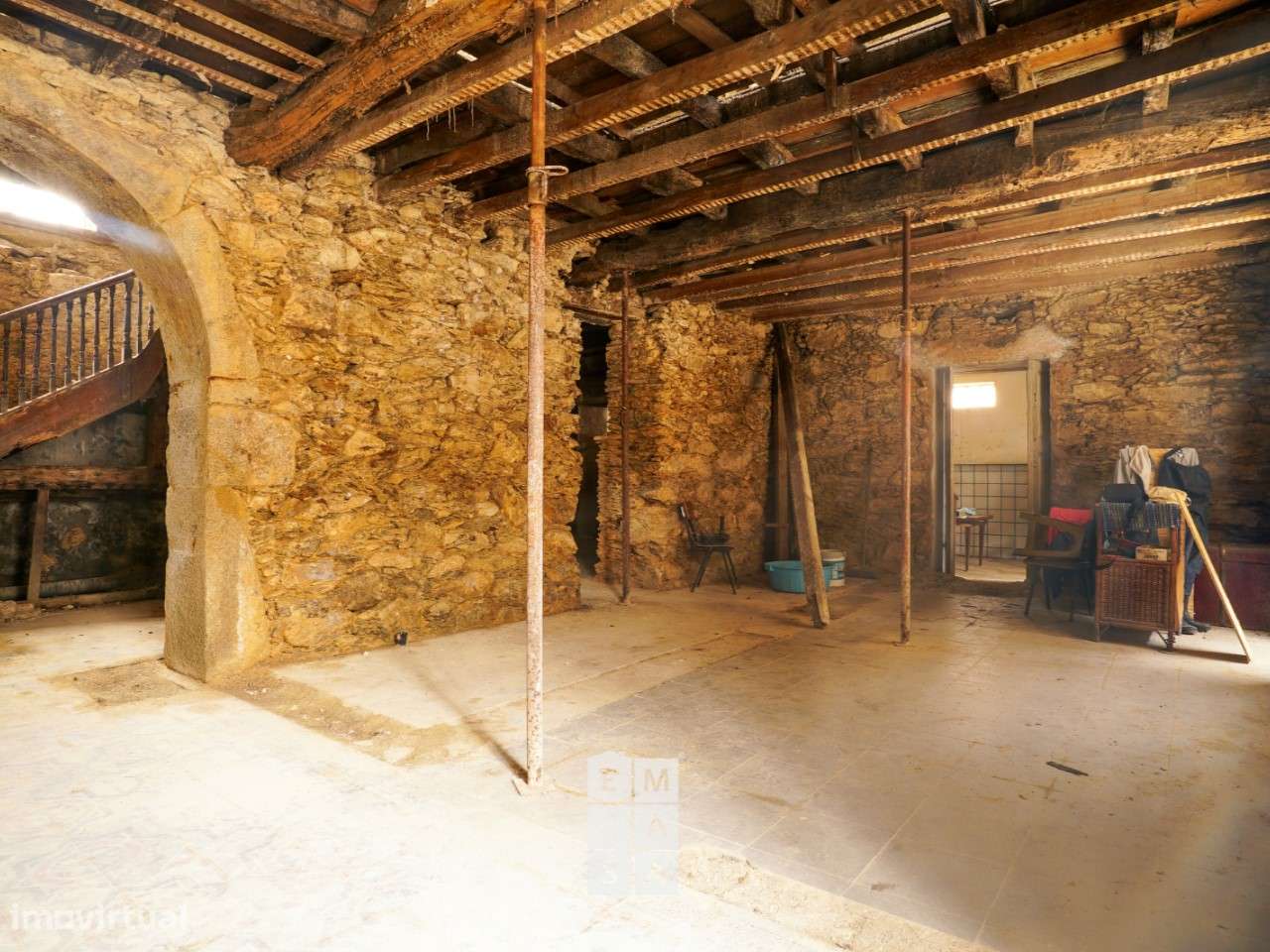 Moradia Isolada T4 Venda em Vila de Cucujães,Oliveira de Azeméis - Grande imagem: 3/32