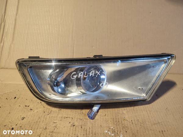 Ford S-Max 6M21-15K201-BE halogen prawy - 1