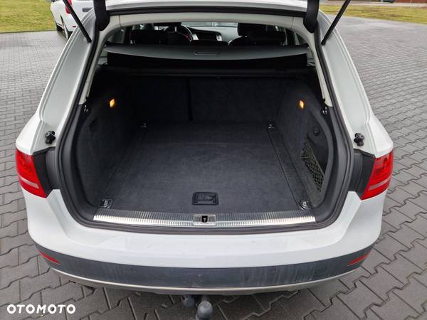 Audi A4 Allroad 2.0 TDI Quattro - 9