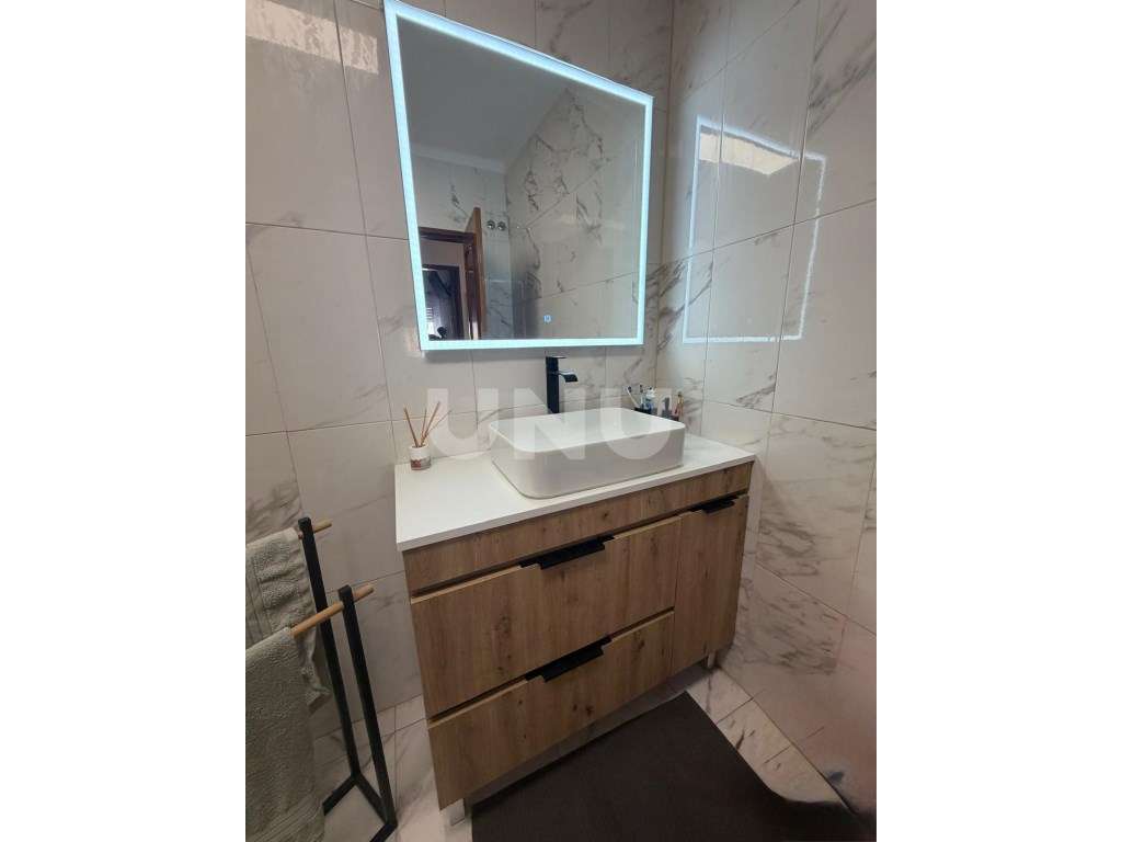 Apartamento T3 Amora - Junto à Baía do Seixal-13