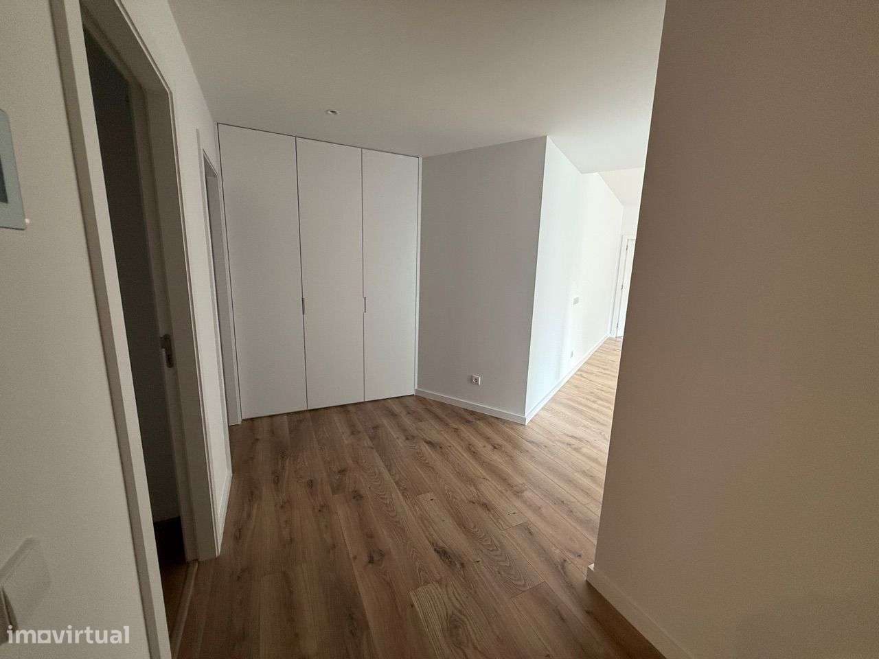 T3 nascente/poente Condomínio Fechado com Campo Padel - Grande imagem: 4/47