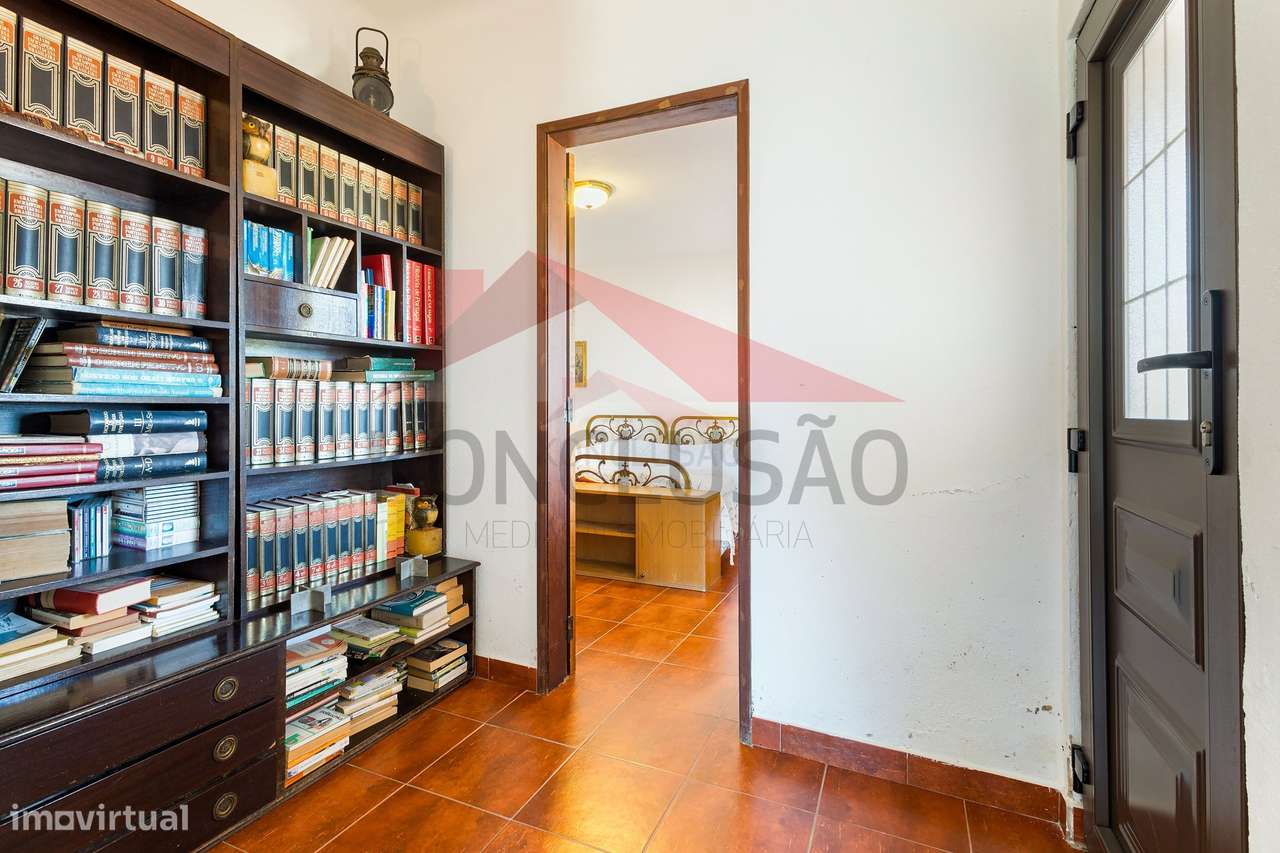 CASAL DA PAZ: Há espaços que não se explicam…sentem-se-12