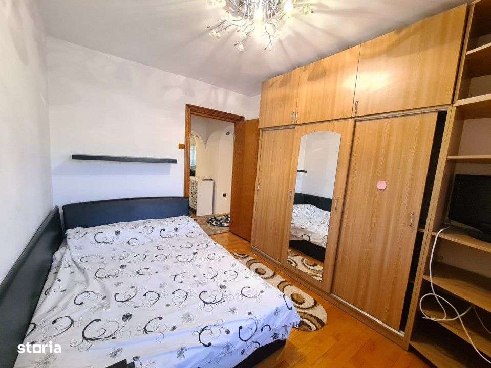 Inchiriere apartament 3 camere, Aleea Fantanii - zona centrala - Imagine principală: 5/10