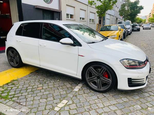 VW Golf 2.0 TSI GTI Performance - 5