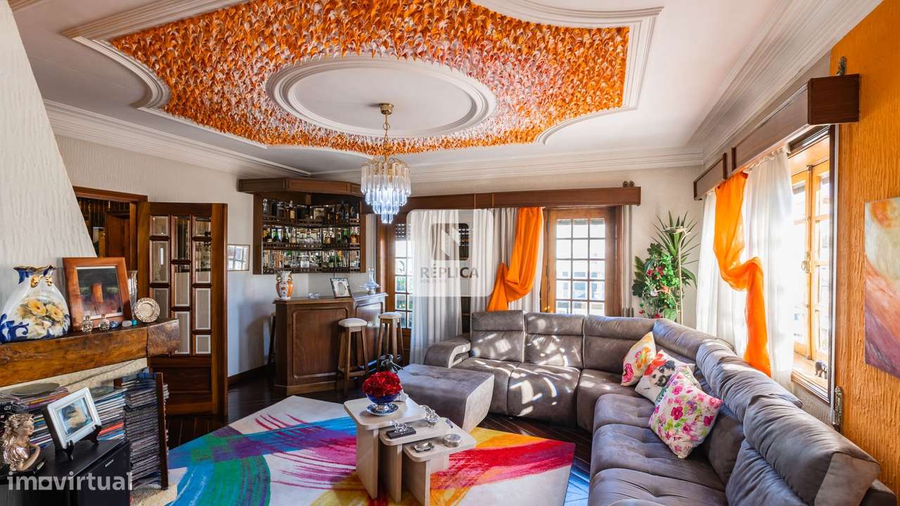 Moradia T5 com Jardim e Piscina na Maia - Grande imagem: 5/21