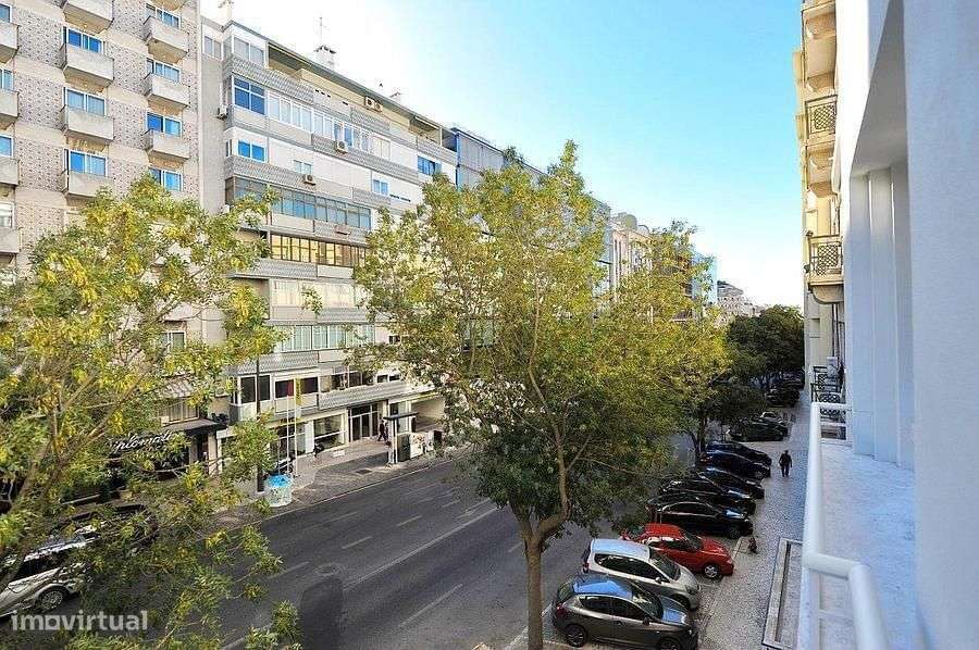 Apartamento T4 com vista, Rua Castilho, Lisboa - Grande imagem: 3/22
