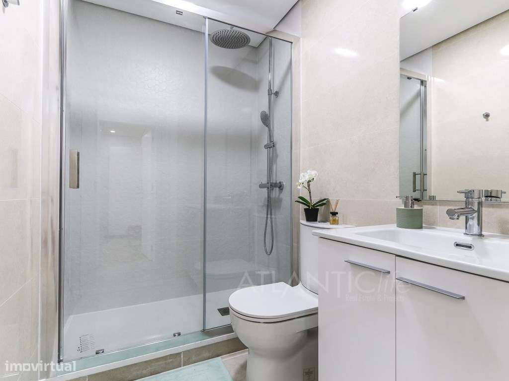 Apartamento T2 + T0 próximo a estação CP do Cacém-12