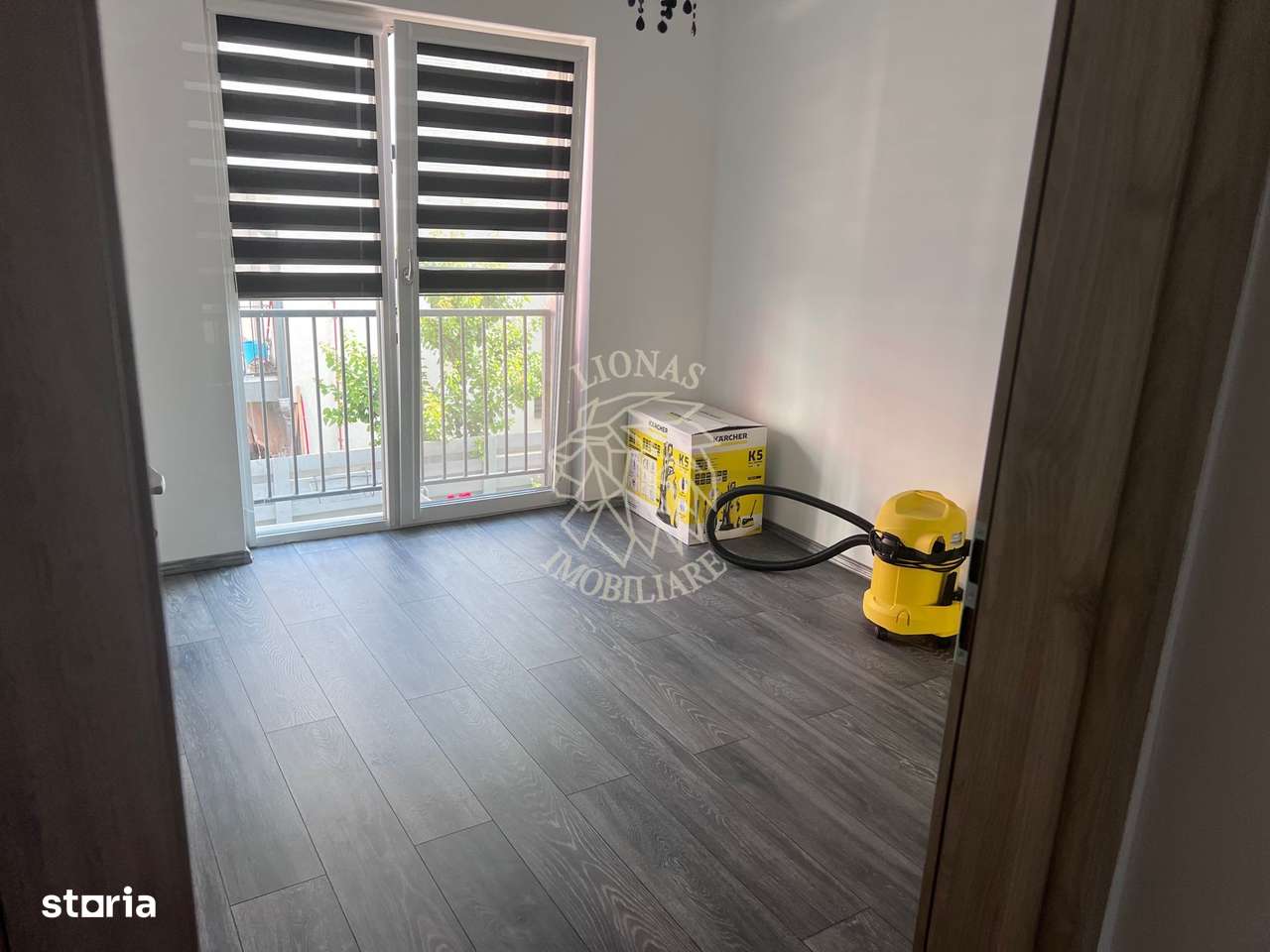 Casa de lux 103 mp-teren 199 mp-sauna-cinema- garaj 3 masini- Floresti - Imagine principală: 4/13