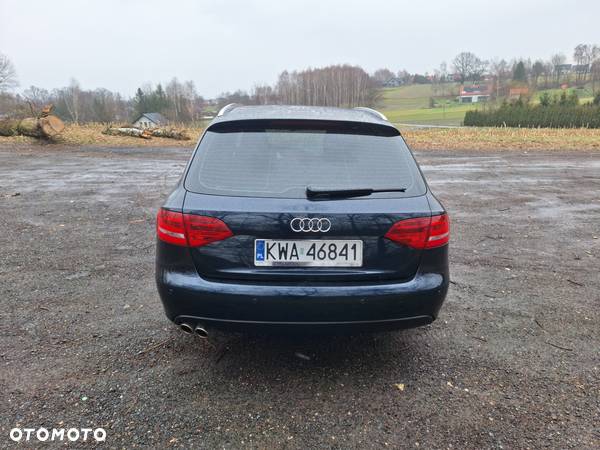 Audi A4 Avant 2.0 TDI DPF Ambition - 11