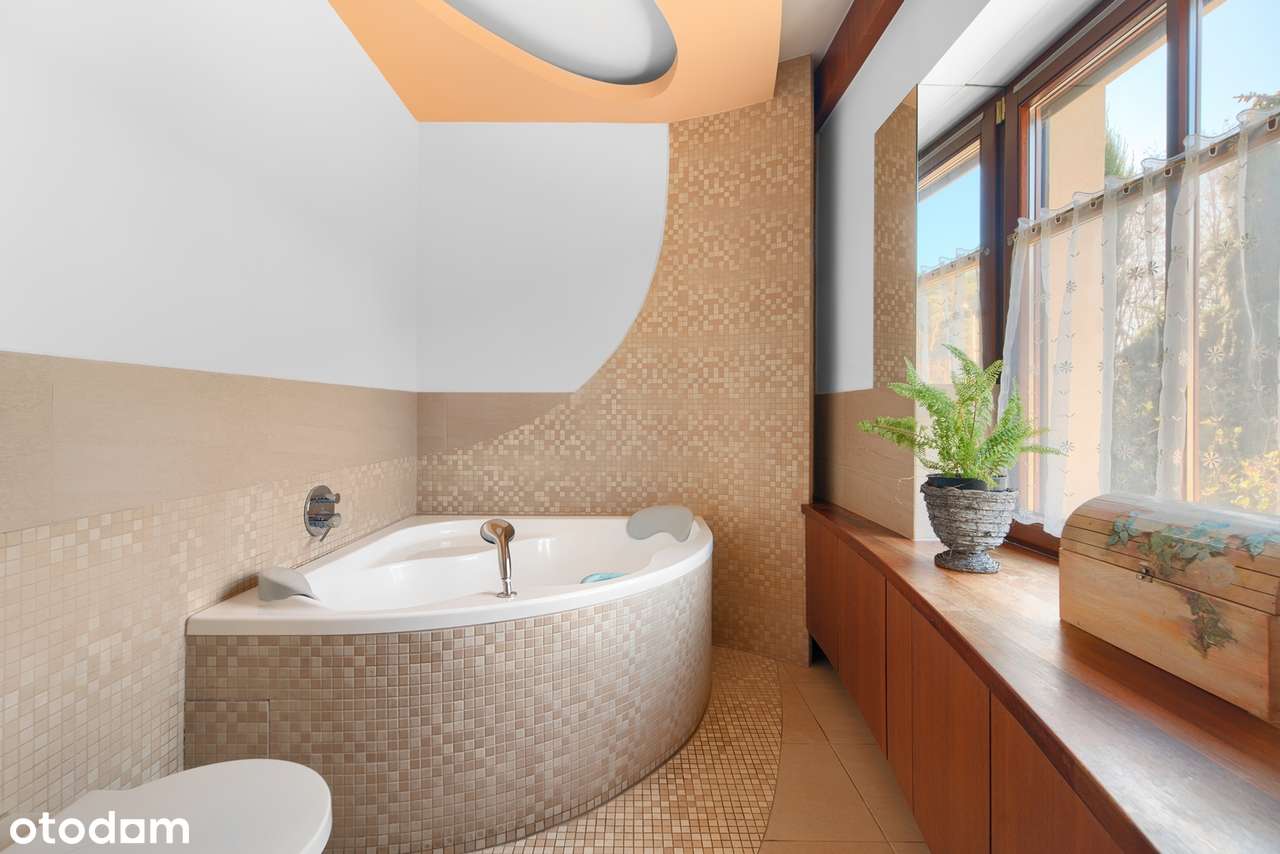 Malowniczy dom z dużym ogrodem-17