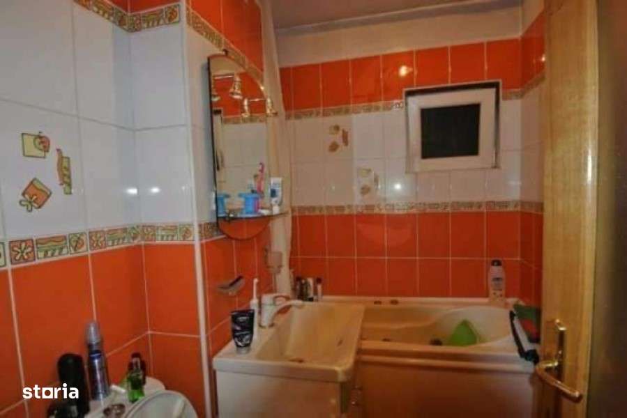 Apartament 3 camere Decebal etaj  2 - Imagine principală: 4/6