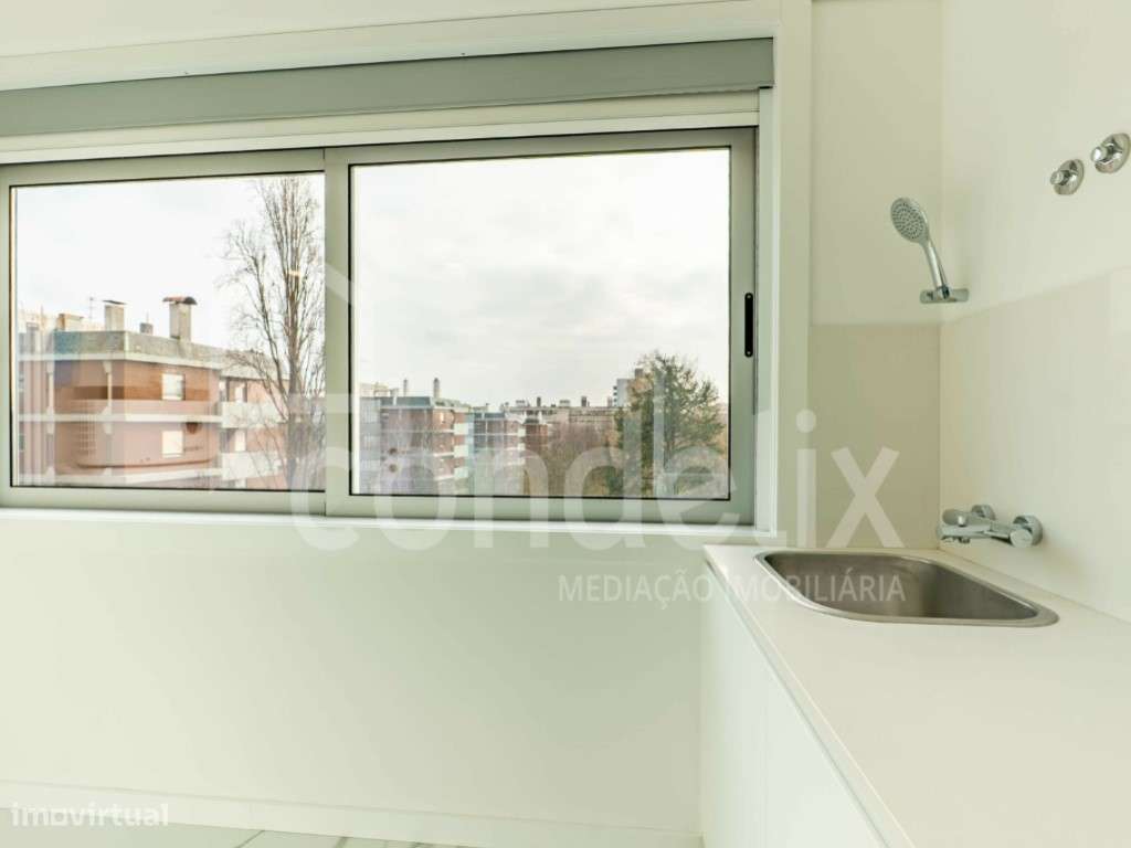 Apartamento T3 Avenida da Boavista, Porto-12