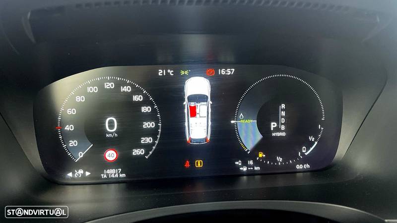 Volvo V90 2.0 T8 Inscription AWD Geartronic - 39