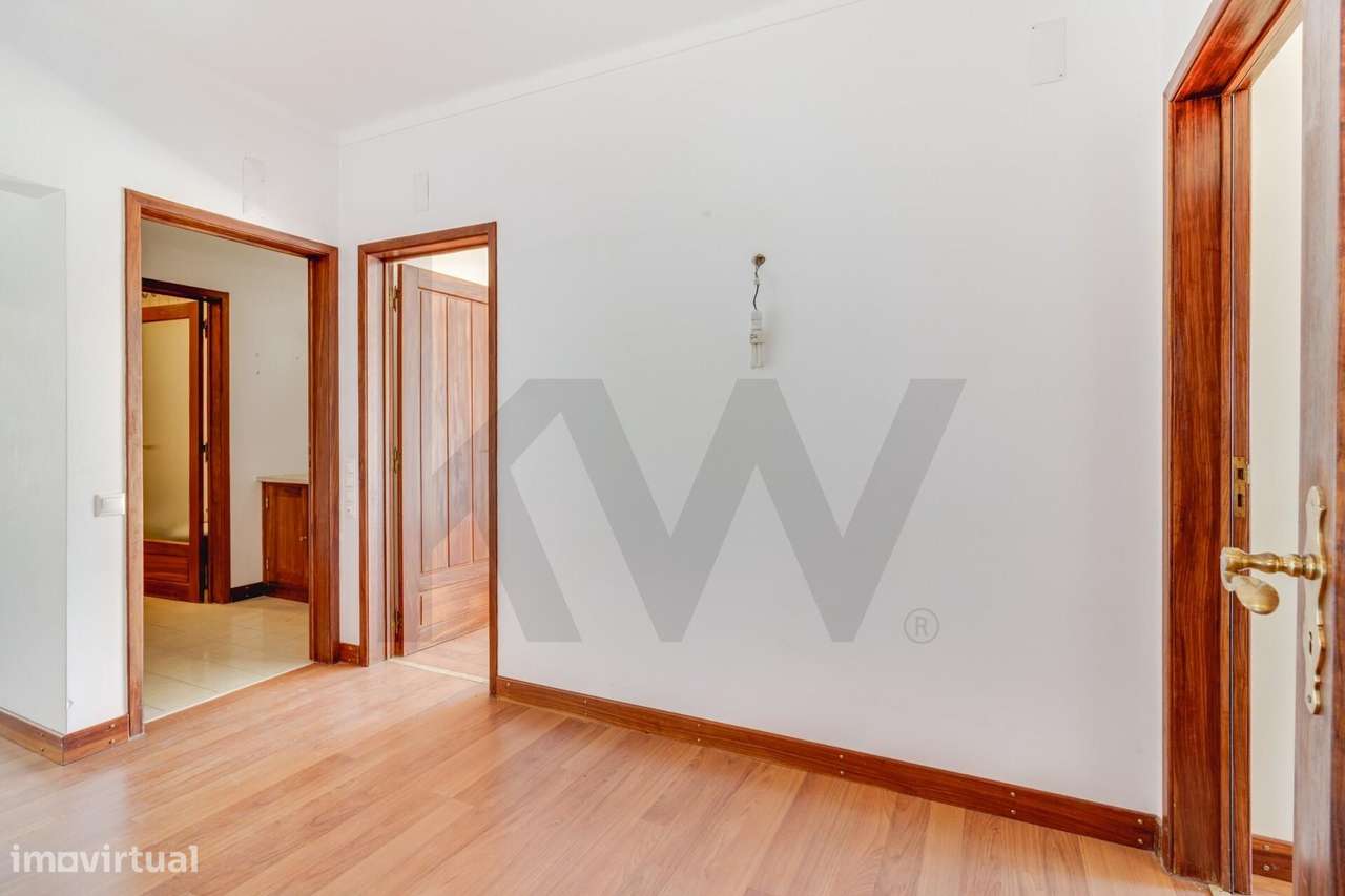 Penthouse T3 com Terraço de 165m2 , Vista Mar e Garagem-10