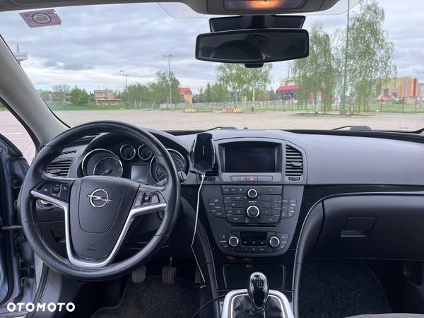 Opel Insignia 2.0 CDTI Sports Tourer - 9