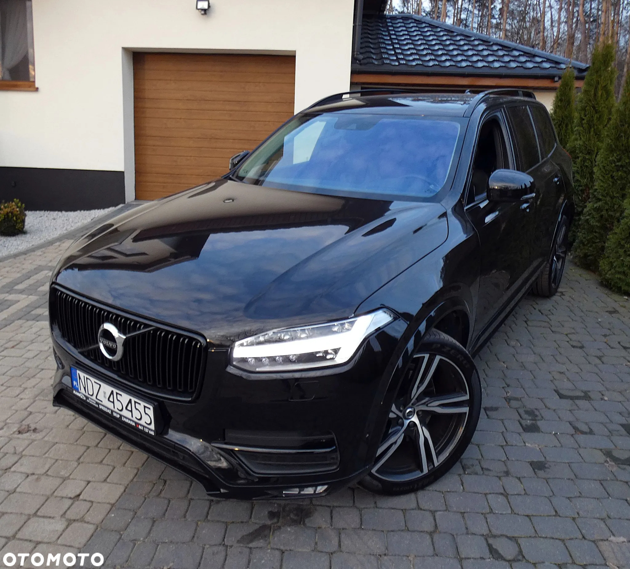 Volvo XC 90 D5 SCR AWD Momentum - 16