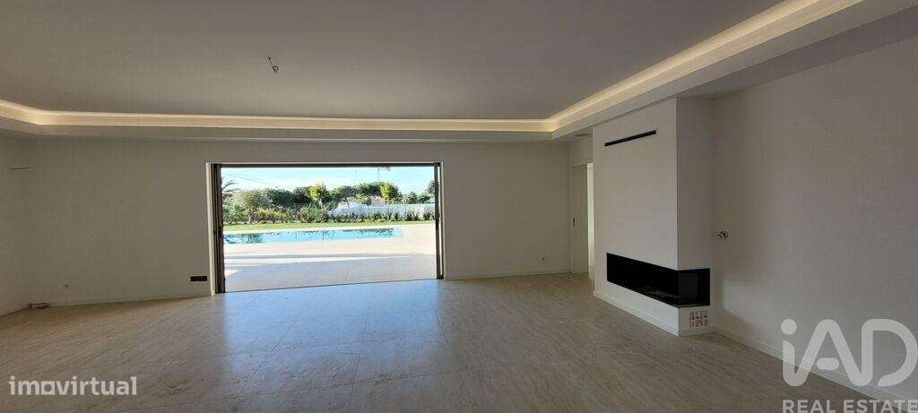 Casa T5 em Quarteira de 409,00 m2 - Grande imagem: 3/30