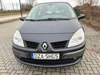 Renault Scenic 2.0 Confort Privilege - 11