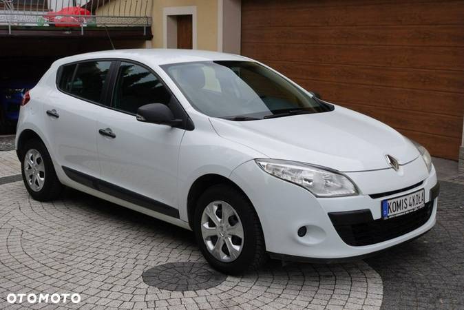 Renault Megane - 2