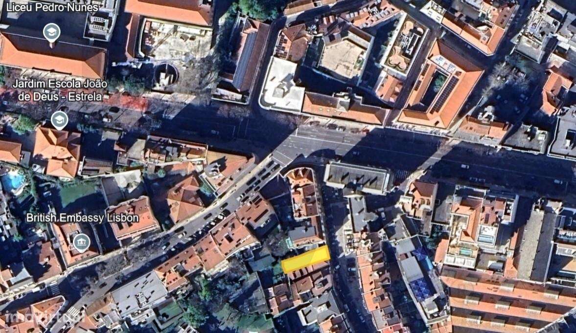 Moradia bifamiliar com terreno entre o Jardim da Estrela e o Largo do - Grande imagem: 4/12