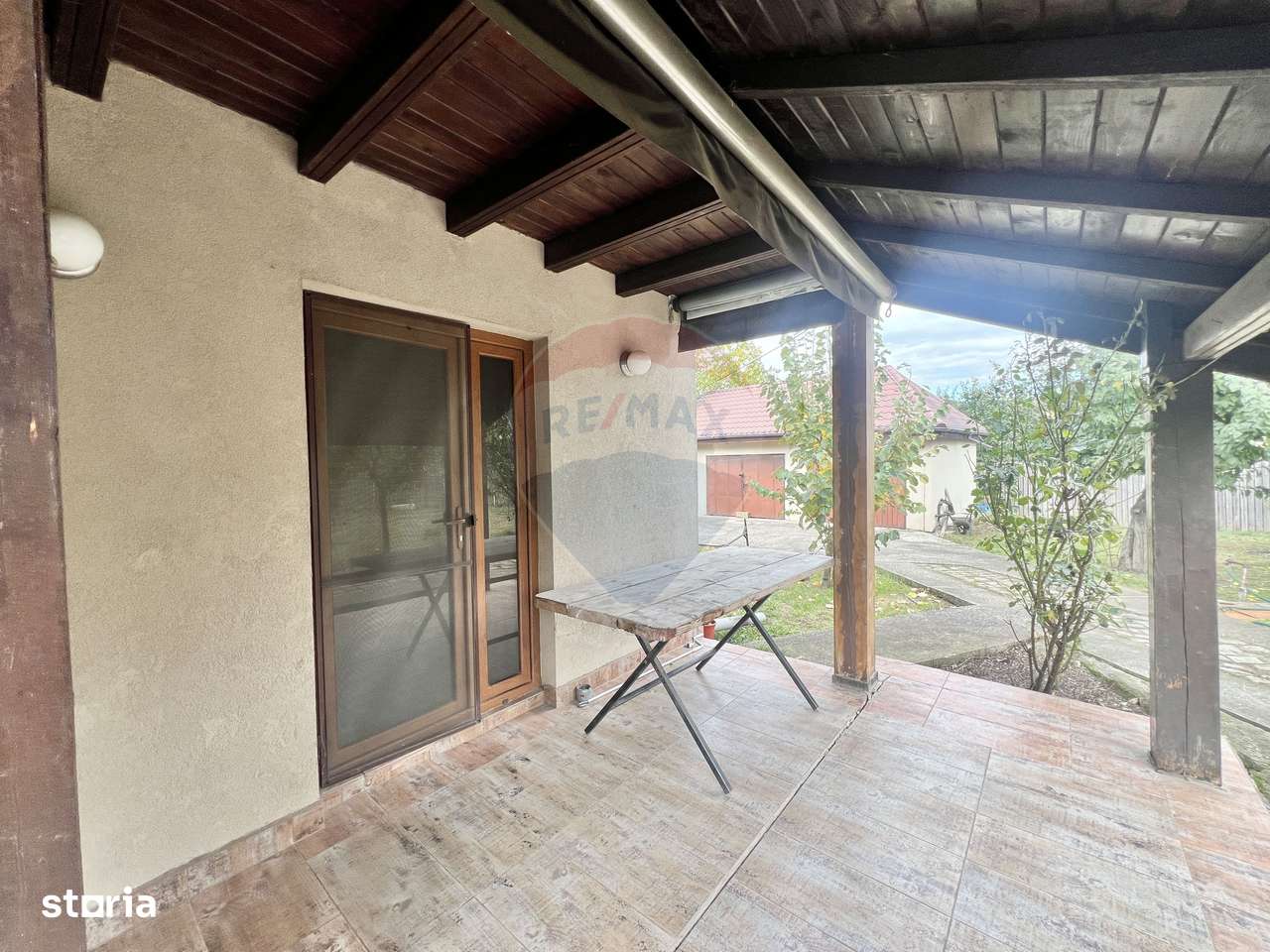 Casă de lemn cu teren generos de 1312 mp de vânzare în Fundulea-12
