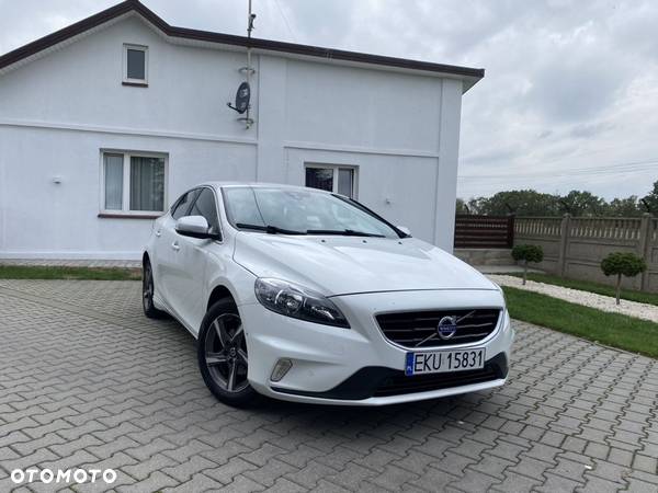 Volvo V40 - 16