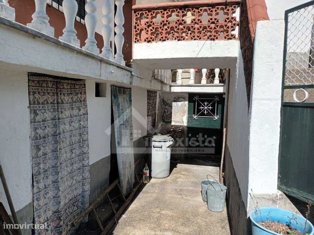 Moradia T3 em Campelo-50