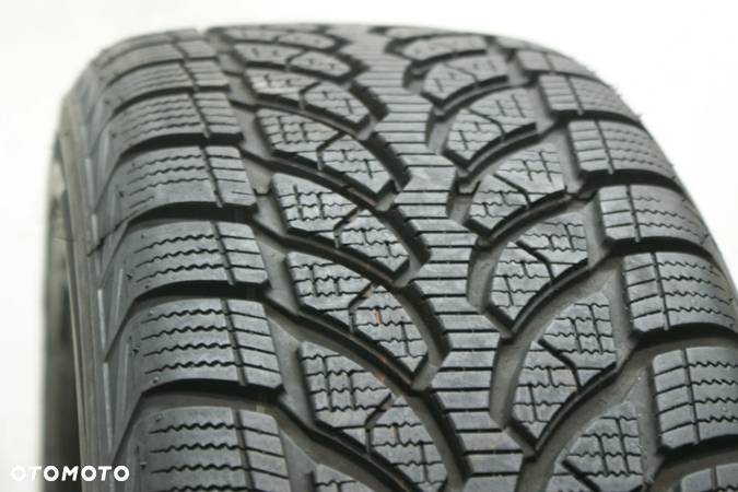 205/60R16 BRIDGESTONE BLIZZAK LM-32 , 7,6mm 2022r - 2