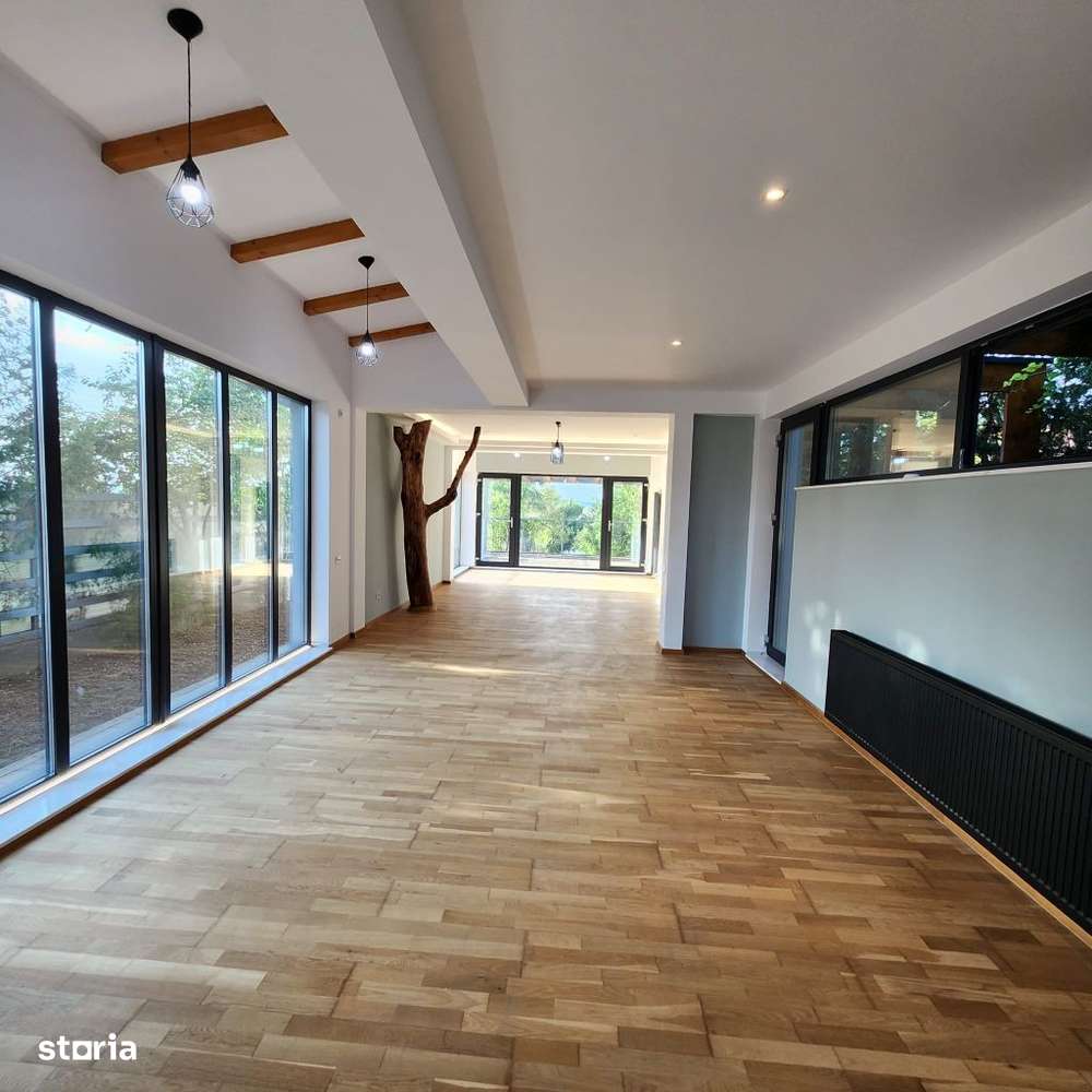 Vila cu deschidere la lac Snagov - Imagine principală: 4/17