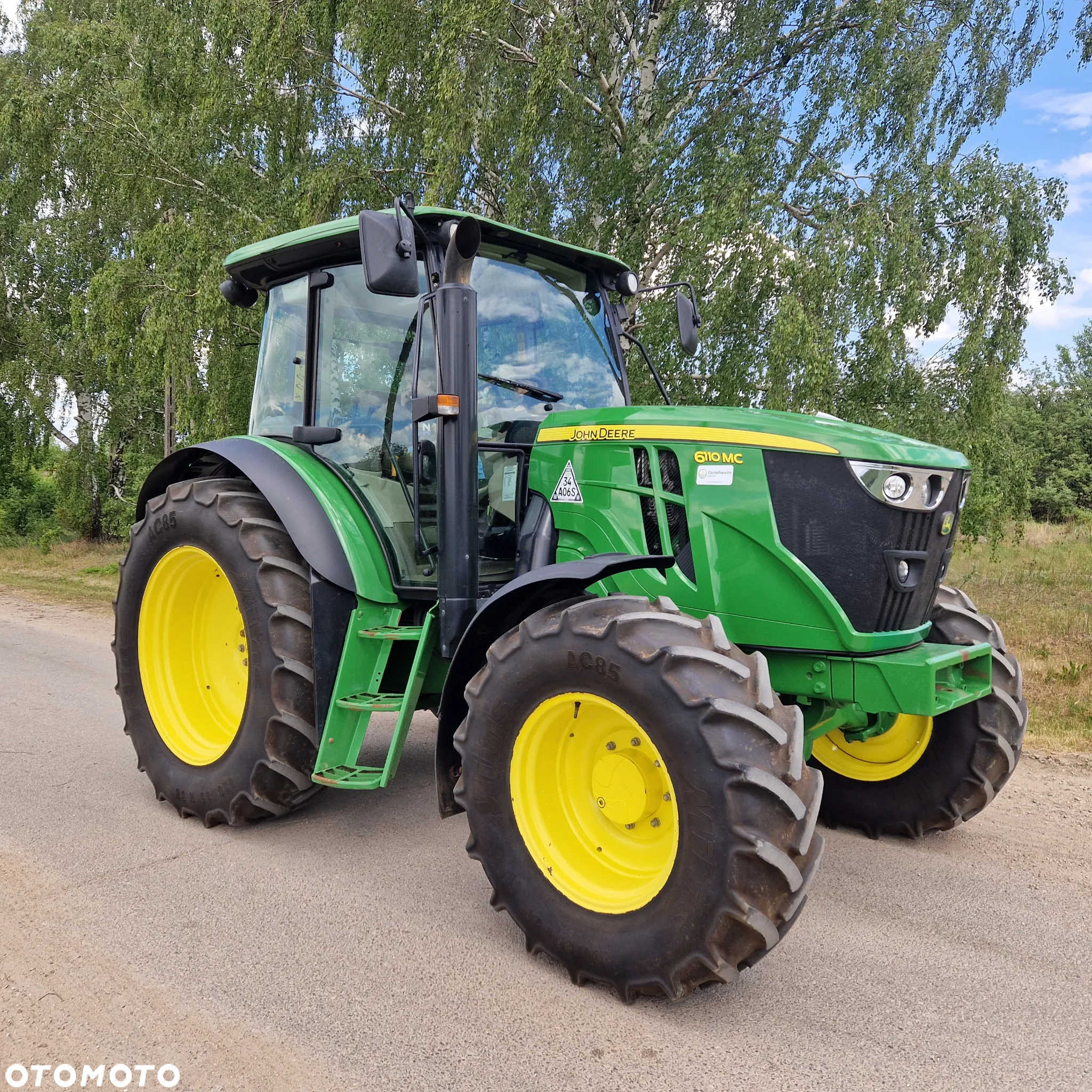 John Deere 6110MC - 2